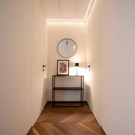 Sull'acqua - Lakefront Apartament *