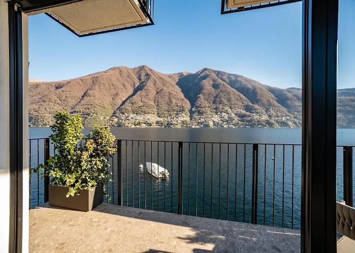 Sull'acqua - Lakefront Lejlighed *