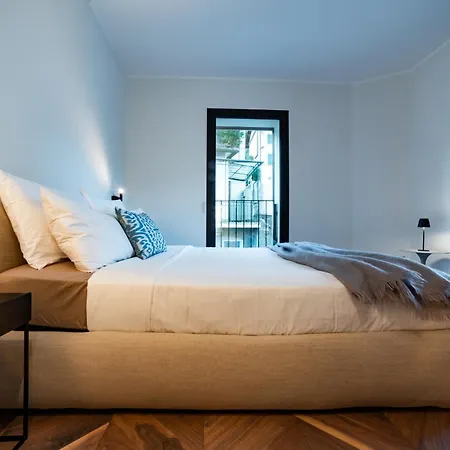 Sull'acqua - Lakefront Apartament *